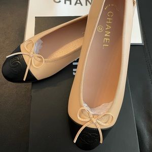 CC Ballerina Flats Beige Black Size 37